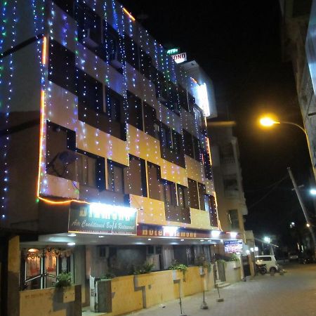 Diamond Hotel Daman Kültér fotó