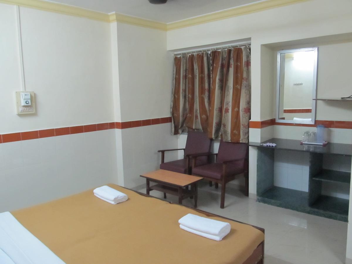 Diamond Hotel Daman Szoba fotó